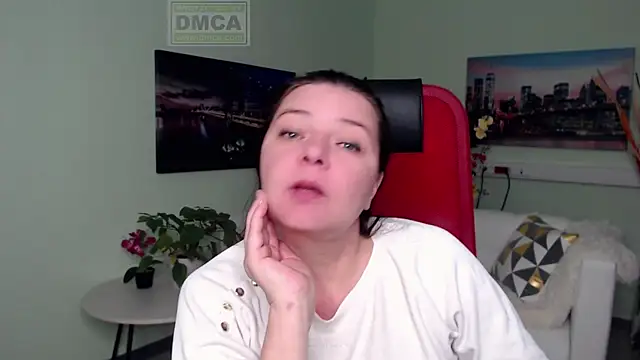 Snapshot of Lily_flower7 chatting on 11-19-25, 04:45 Lily flower7 online show from 11-19-25, 04:45