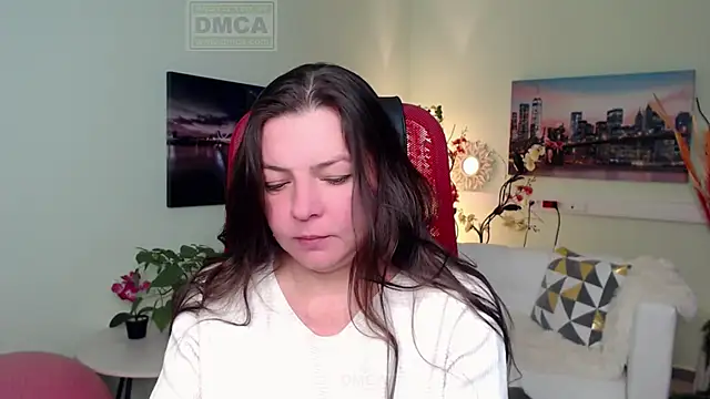 Snapshot of Lily_flower7 chatting on 11-21-25, 04:44 Lily flower7 online show from 11-21-25, 04:44