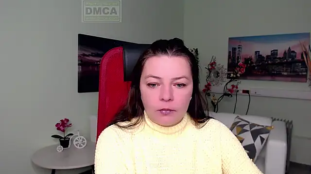 Snapshot of Lily_flower7 chatting on 12-04-25, 04:55 Lily flower7 online show from 12-04-25, 04:55