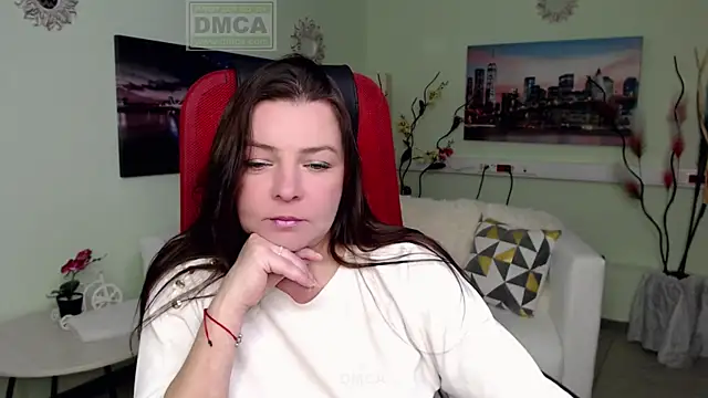 Snapshot of Lily_flower7 chatting on 12-14-25, 07:25 Lily flower7 online show from 12-14-25, 07:25