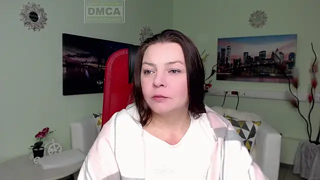 Snapshot of Lily_flower7 chatting on 12-15-25, 05:01 Lily flower7 online show from 12-15-25, 05:01