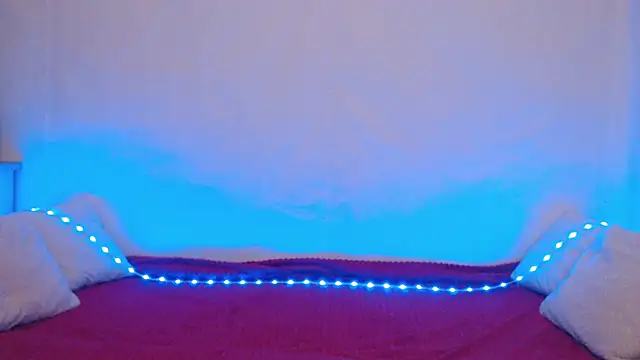 Snapshot of Emily_hardcore chatting on 11-09-25, 09:35 Emily hardcore online show from 11-09-25, 09:35