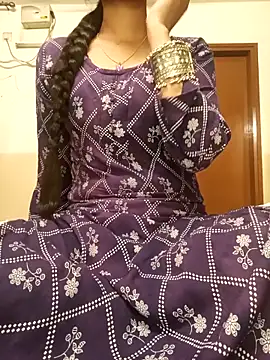 Snapshot of Ruchi-34 chatting on 03-28-26, 09:58 Ruchi-34 online show from 03-28-26, 09:58