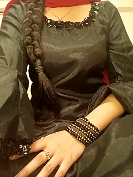 Snapshot of Ruchi-34 chatting on 05-30-26, 08:50 Ruchi-34 online show from 05-30-26, 08:50