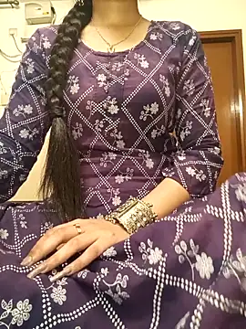 Snapshot of Ruchi-34 chatting on 06-11-26, 03:04 Ruchi-34 online show from 06-11-26, 03:04