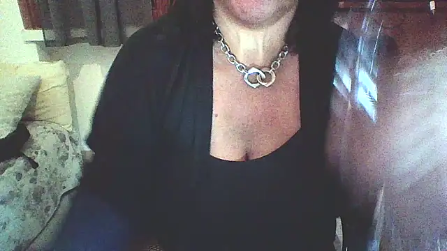 Snapshot of 45marina45 chatting on 01-16-26, 03:38 45marina45 online show from 01-16-26, 03:38