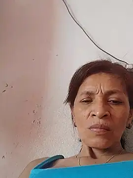 soltrinidad online show from 11-25-25, 04:51