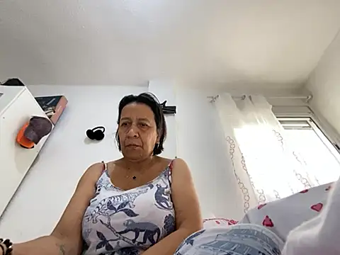 sweeviolet online show from 03-26-26, 08:31