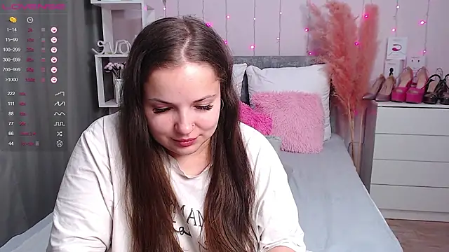 Crazyy girl  online show from 02-07-26, 07:12