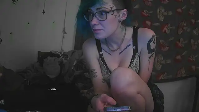 Snapshot of Emily0903 chatting on 11-28-25, 03:53 Emily0903 online show from 11-28-25, 03:53