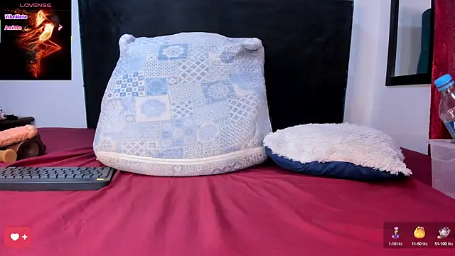 Snapshot of kandy-Jhonson chatting on 10-16-25, 02:40 kandy-Jhonson online show from 10-16-25, 02:40