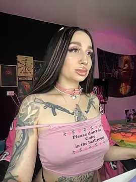 Snapshot of Molly__Moon chatting on 12-23-24, 05:28 Molly Moon online show from 12-23-24, 05:28