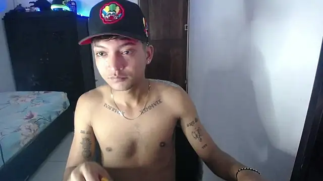 Snapshot of Sxntisaul__ chatting on 02-07-25, 09:04 Sxntisaul online show from 02-07-25, 09:04