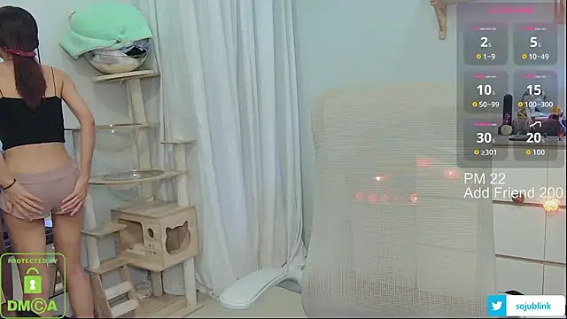 Snapshot of littlemiilk chatting on 02-04-26, 07:47 littlemiilk online show from 02-04-26, 07:47