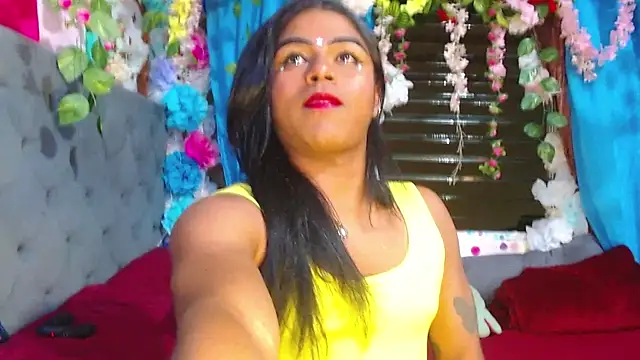 Karly coffe online show from 04-16-26, 04:02