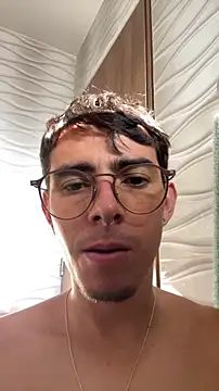 MauroD17 online show from 04-24-26, 09:50