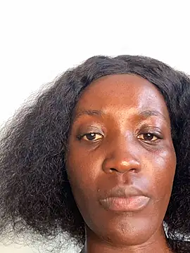 Snapshot of Fanclubbbbb chatting on 10-25-25, 06:10 Fanclubbbbb online show from 10-25-25, 06:10