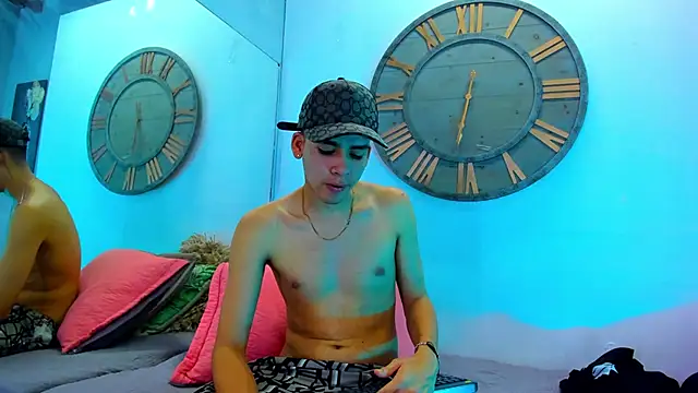 Mike 0233  online show from 01-28-25, 07:11