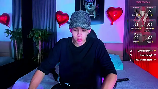 Mike 0233  online show from 02-27-25, 01:48