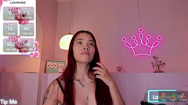 violeth hill online show from 11-24-25, 07:46