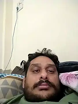 sri995955 online show from 12-30-24, 04:40