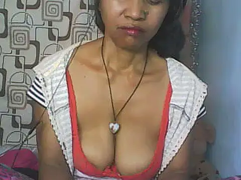 nene belle online show from 06-05-26, 07:36