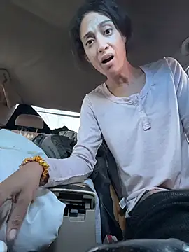 starrynikki online show from 11-25-25, 03:45