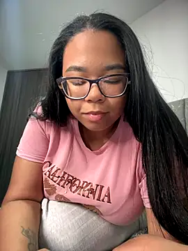 XMara online show from 10-28-25, 06:54