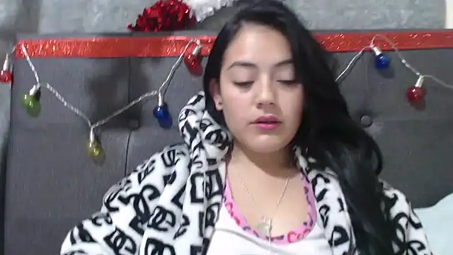 Snapshot of Alisha_99 chatting on 12-08-24, 05:55 Alisha 99 online show from 12-08-24, 05:55