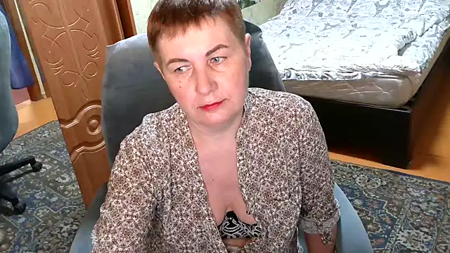 NicoleOlla online show from 02-14-25, 12:14