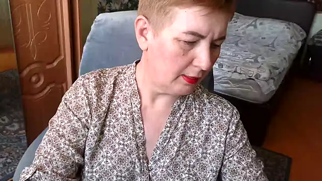 NicoleOlla online show from 02-24-25, 06:05