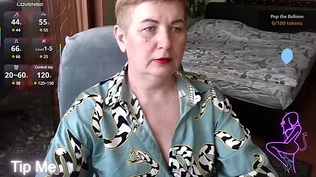 NicoleOlla online show from 03-05-25, 06:44