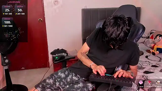 cute diego  online show from 06-30-26, 10:00