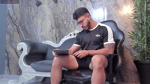 Liam Kleiin online show from 02-24-25, 11:43