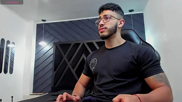 Liam Kleiin online show from 11-20-25, 11:32