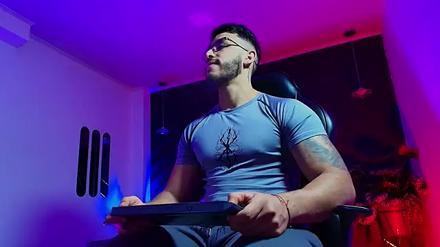 Liam Kleiin online show from 04-13-26, 11:37