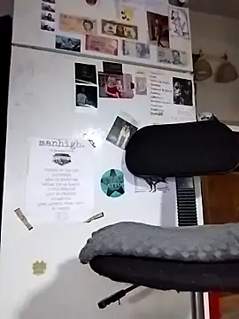 Roleplay2323 online show from 10-22-25, 03:12