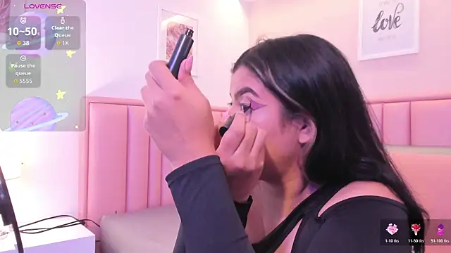 taylor cupper online show from 11-15-25, 09:00