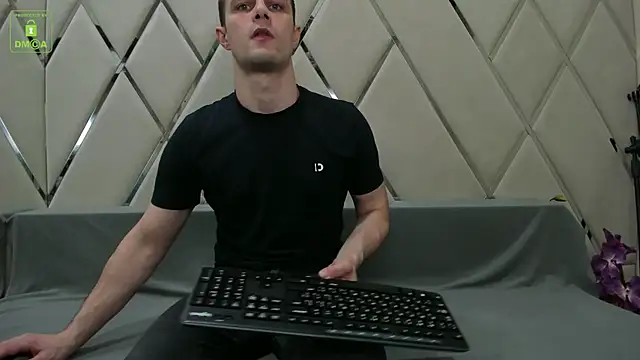 BrandonNorris online show from 01-19-25, 06:21