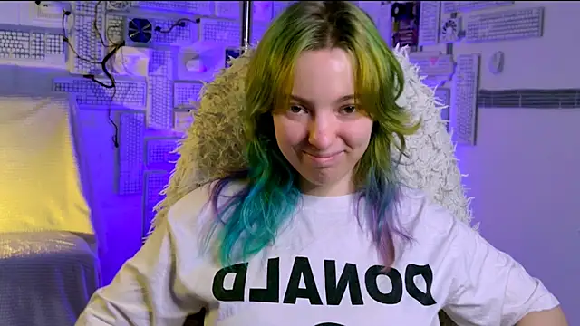 Snapshot of RocKStone_ chatting on 03-19-26, 08:18 RocKStone online show from 03-19-26, 08:18