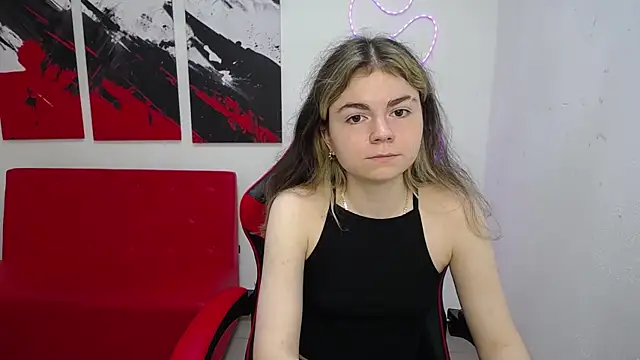 TinaRedly online show from 07-06-26, 05:15