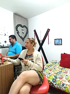 hotandfierylatinos2023 online show from 03-14-25, 01:13