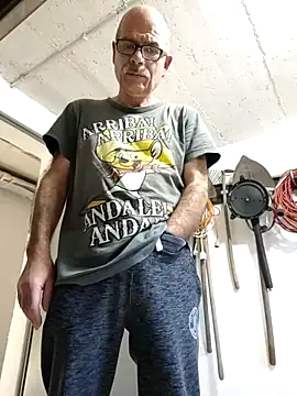 bottomhairy online show from 03-02-25, 03:16