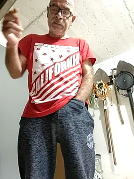 bottomhairy online show from 10-14-25, 08:26