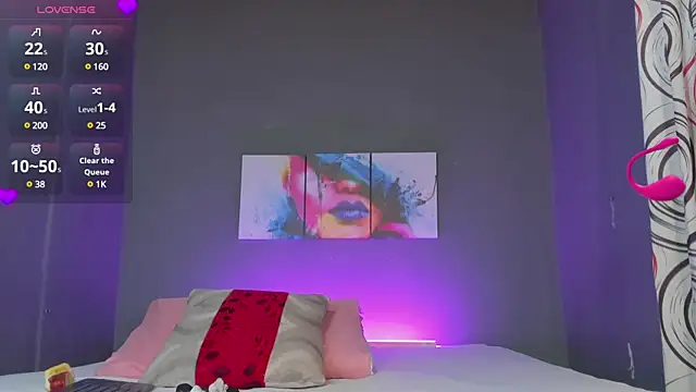 Snapshot of MadissonShakur chatting on 02-25-25, 08:19 MadissonShakur online show from 02-25-25, 08:19