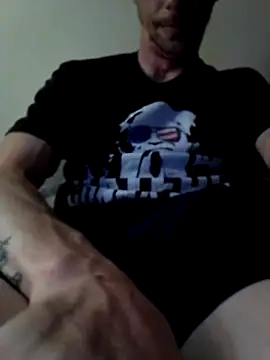 elmerfuddin87 online show from 09-18-25, 06:37