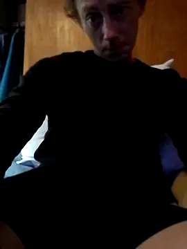 elmerfuddin87 online show from 09-30-25, 04:50