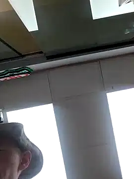 elmerfuddin87 online show from 10-06-25, 02:20