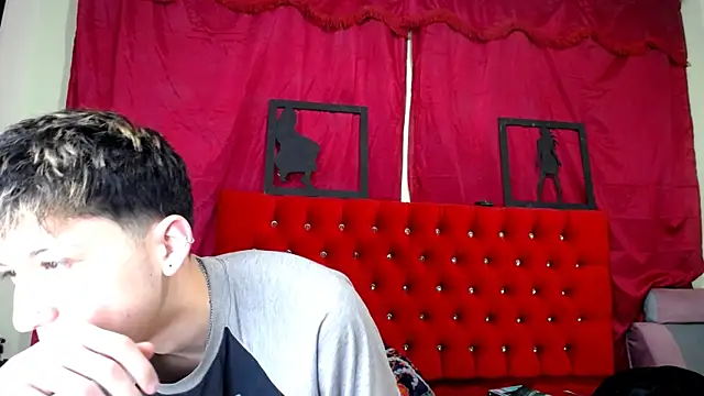  Thomas hot  online show from 03-16-25, 05:50