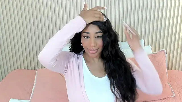Snapshot of charlottebrowns_ chatting on 07-06-26, 11:51 charlottebrowns online show from 07-06-26, 11:51